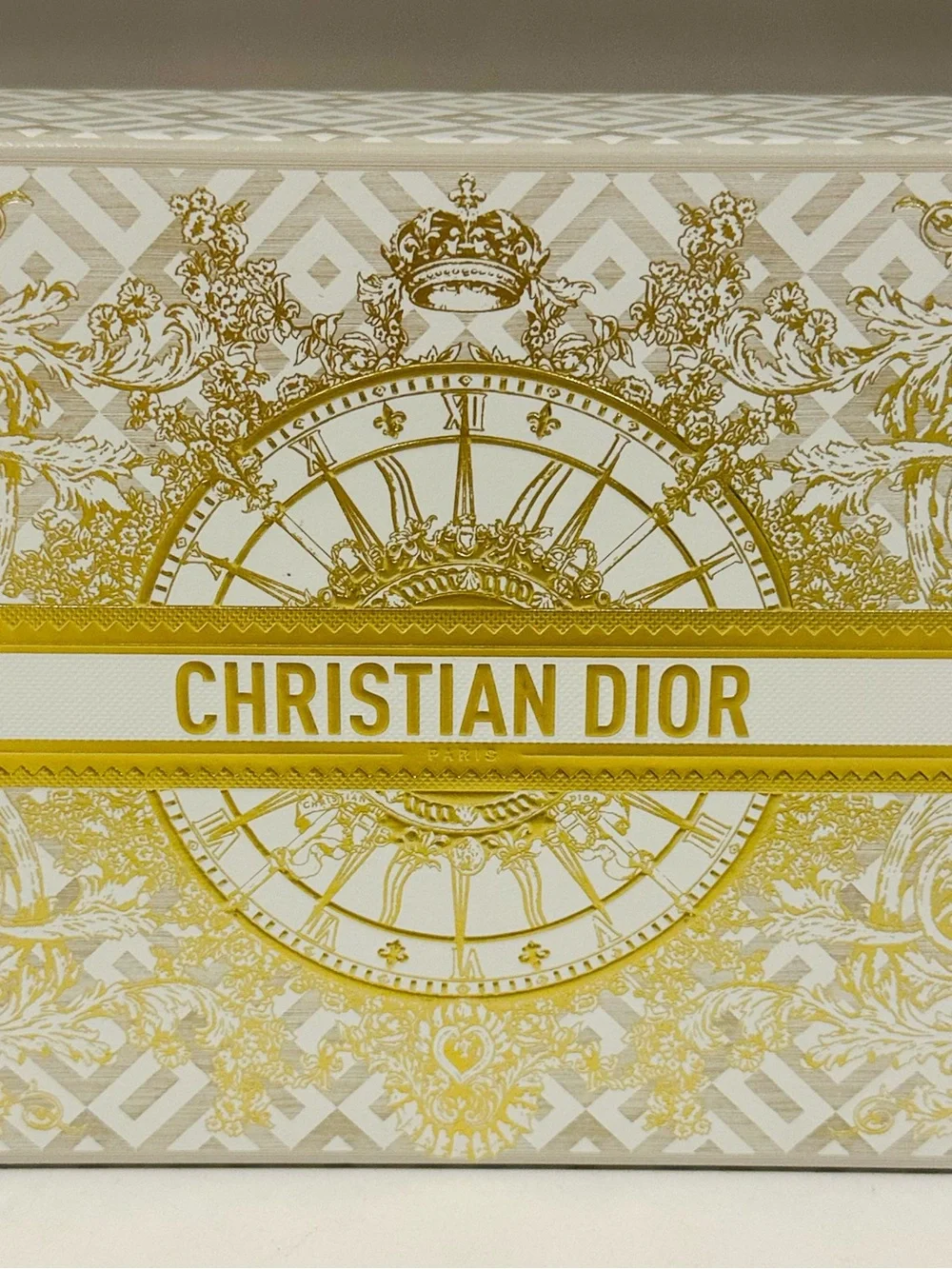 Dior Beauty Holiday 2024 Gift Box in White & Gold